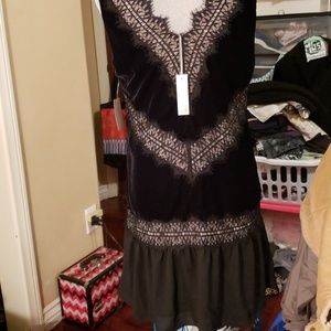 chelsea28 black dress